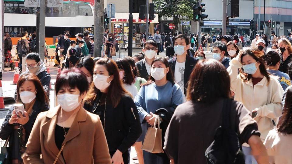 香港口罩令明日起全面取消,室内外及交通工具均毋须戴口罩_行政_李家