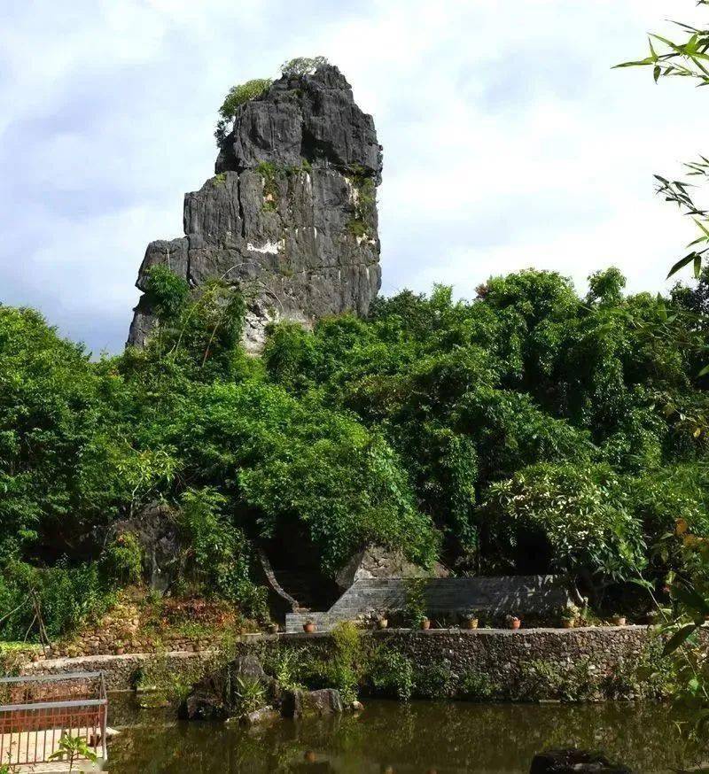 一天一点普洱(2472)3月3日至5日,镇沅县者东镇拉祜族(苦聪支系)畲葩节