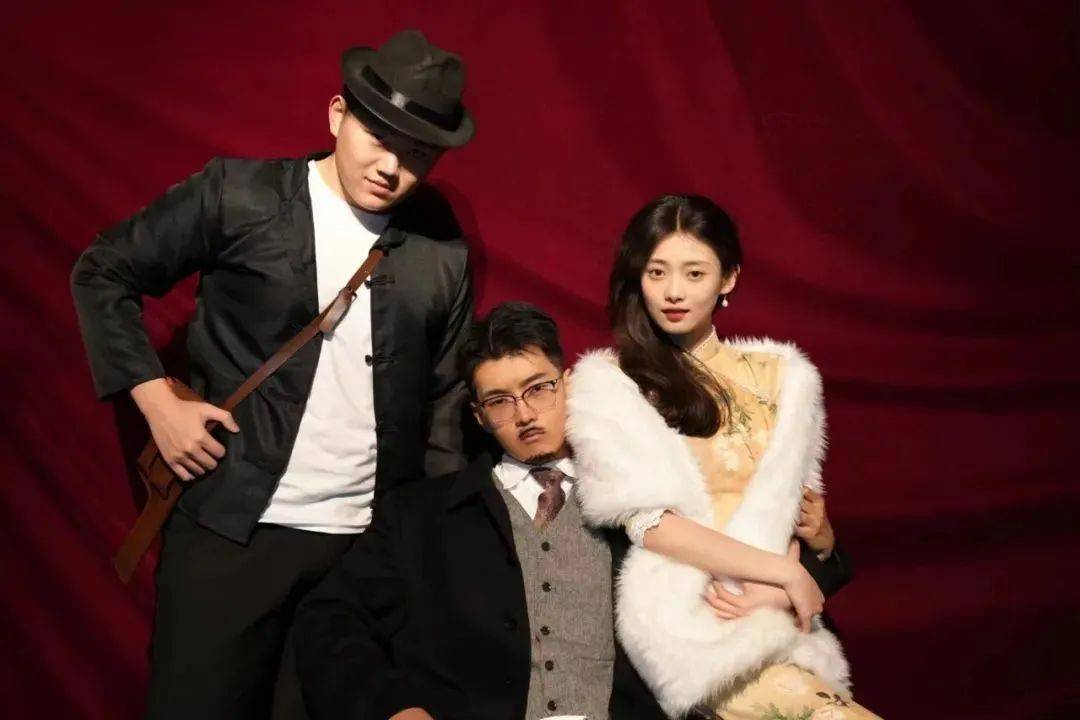 李许婷饰演盖玲周嘉尧饰演祁士高性情男女(周嘉尧组)/演员介绍/道以此
