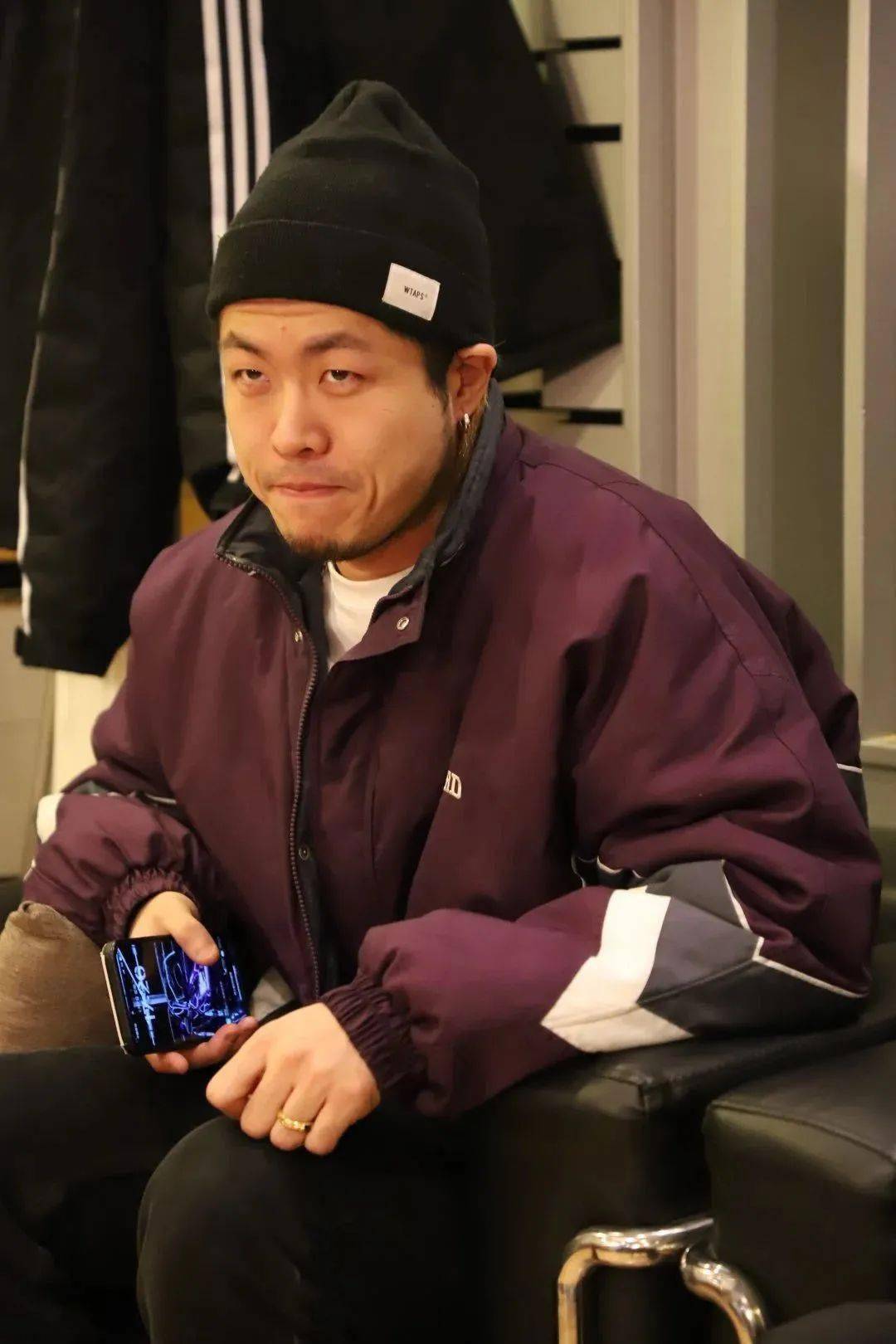 今晚,醒山@坚果nuts|从旧日出逃 向新生问好_曹程玮_专辑_创作