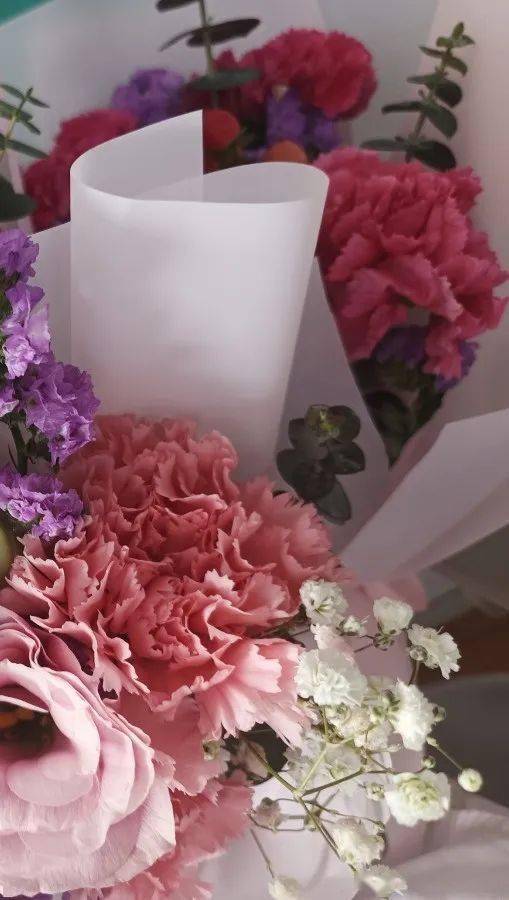 灼灼韶华,绽放"她"力量——庆第113届国际三八妇女节_鲜花_生活_日子