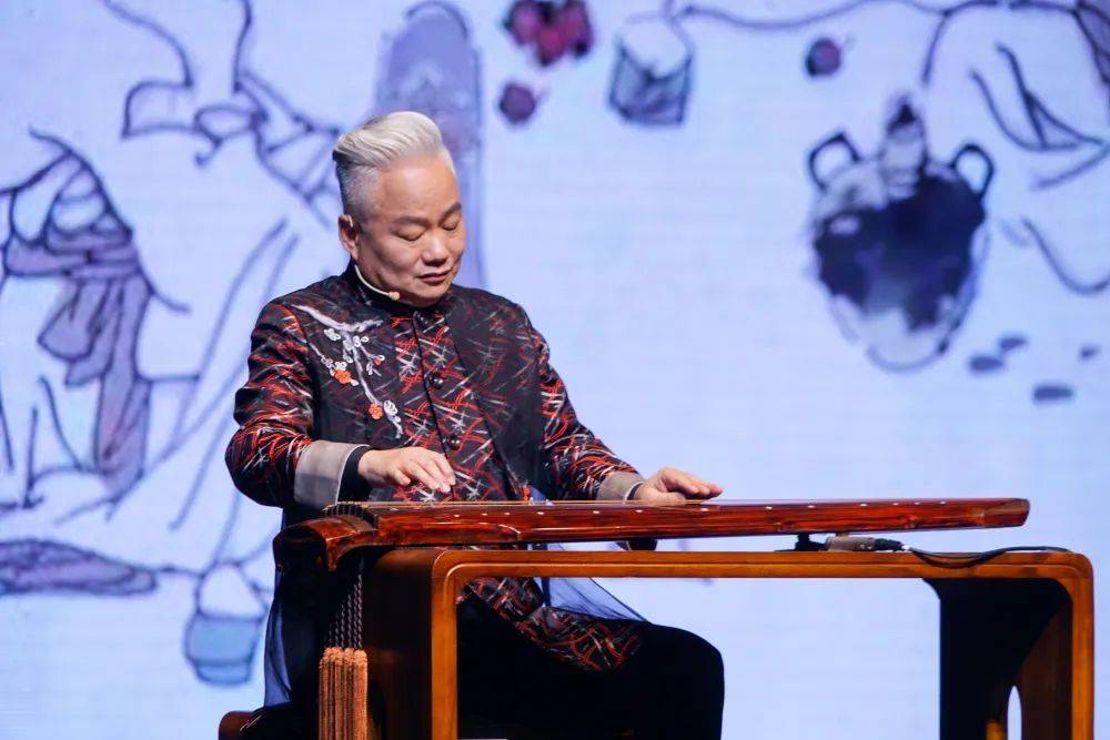 万物皆可弹！“国乐大师”方锦龙在惠演绎民乐之美_文化_惠州_琵琶