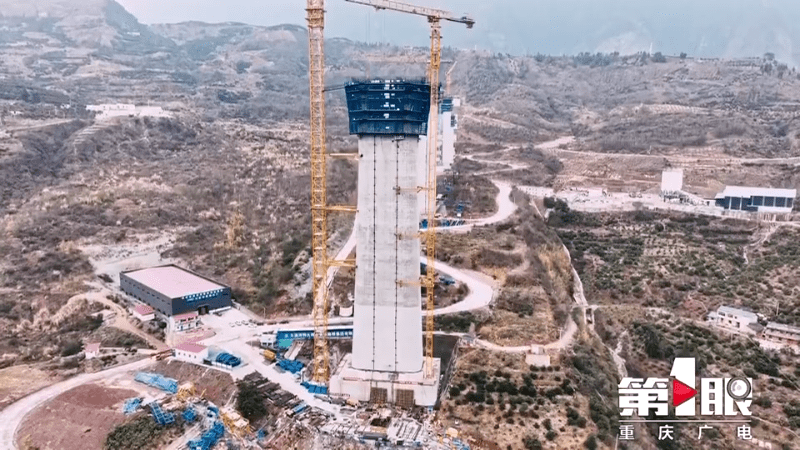 【奉建高速】巫山小营特长隧道总长度掘进突破6000米!_奉节_重庆_建始