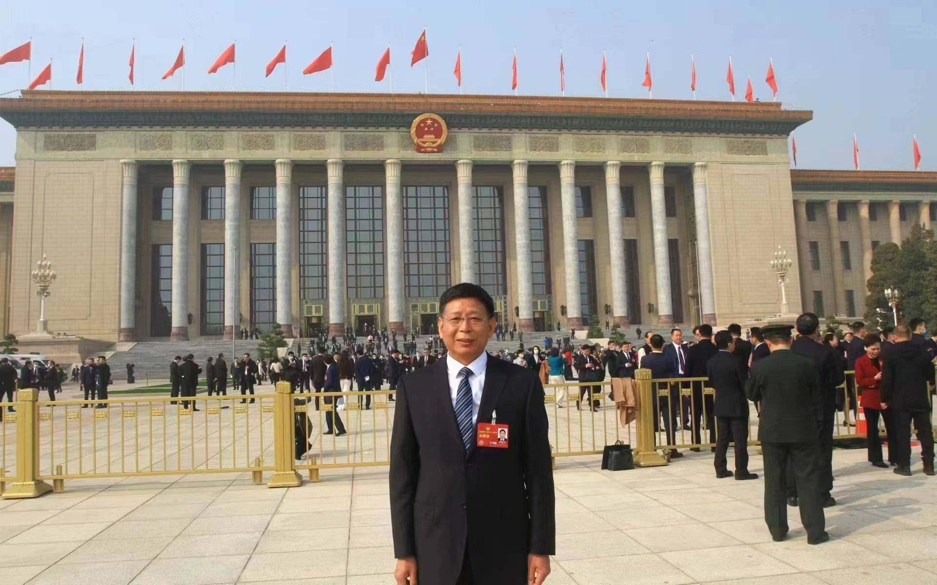 全国政协委员时和兴建议:构建"四元互动"的城乡互助养老机制_服务