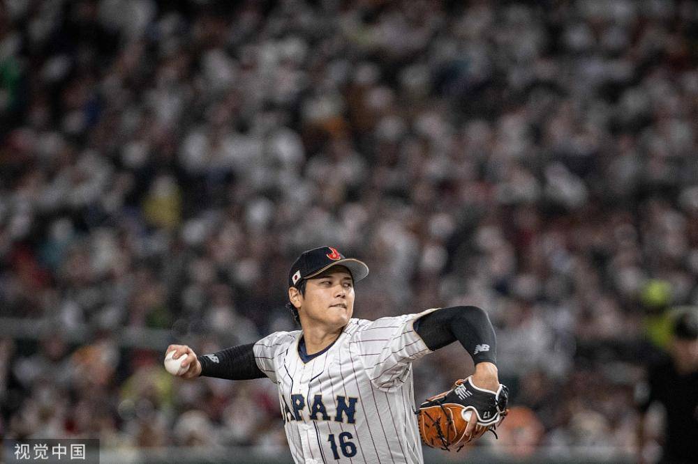 “中国队”一记全垒打震惊日本队，年轻的中国棒球回归世界大赛舞台