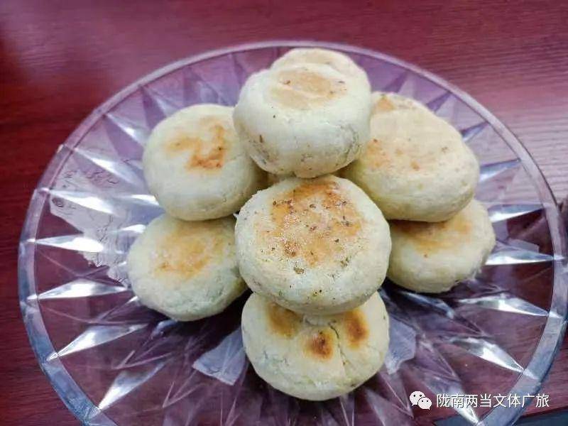 两当县云屏镇主题"小吃节"活动成功举办—助推旅游经济持续复苏_乡村