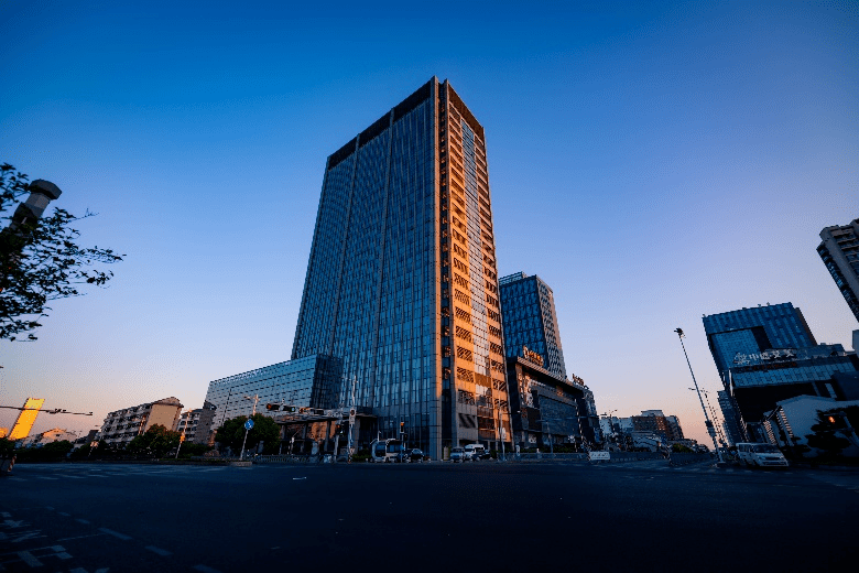 苏州市轨道交通集团有限公司为苏州市直属大型国有企业,成立于2002年5