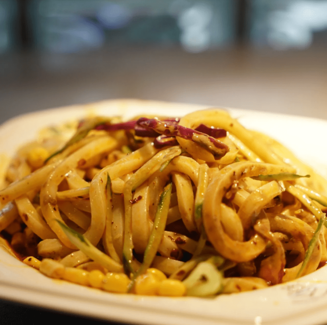 陕西人是懂凉皮的!_擀面皮_旅游_安康