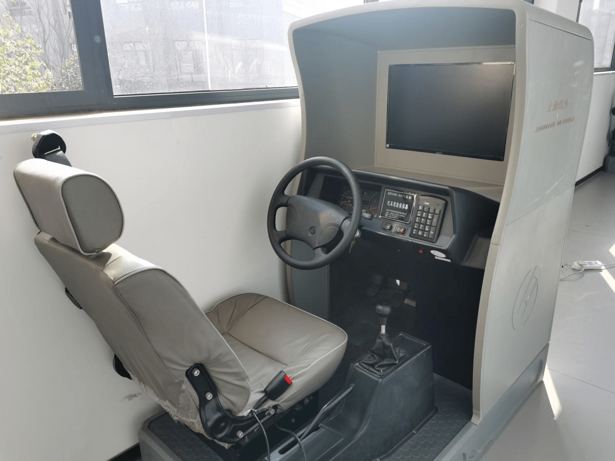 尖端智能设备、人工智能、虚拟现实…… 这所名校里藏着个宝藏科技馆5 尖端智能设备、人工智能、虚拟现实…… 这所名校里藏着个宝藏科技馆