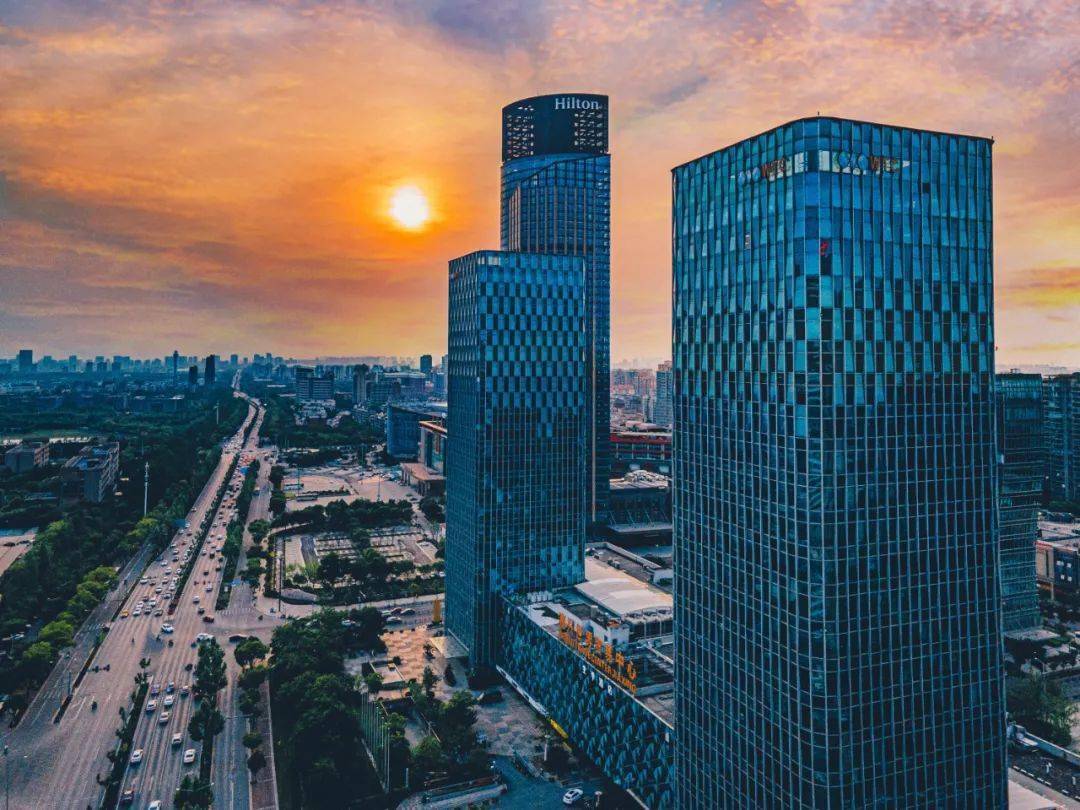 去年以来,南湖新区(东栅街道)现代服务业新动能增势强劲,南湖cbd,南湖