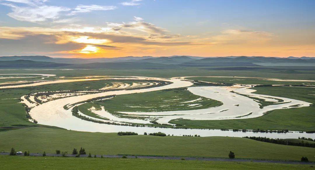 不虚此行,这辈子总要来一趟乌兰山吧!_草原_内蒙古_旅游