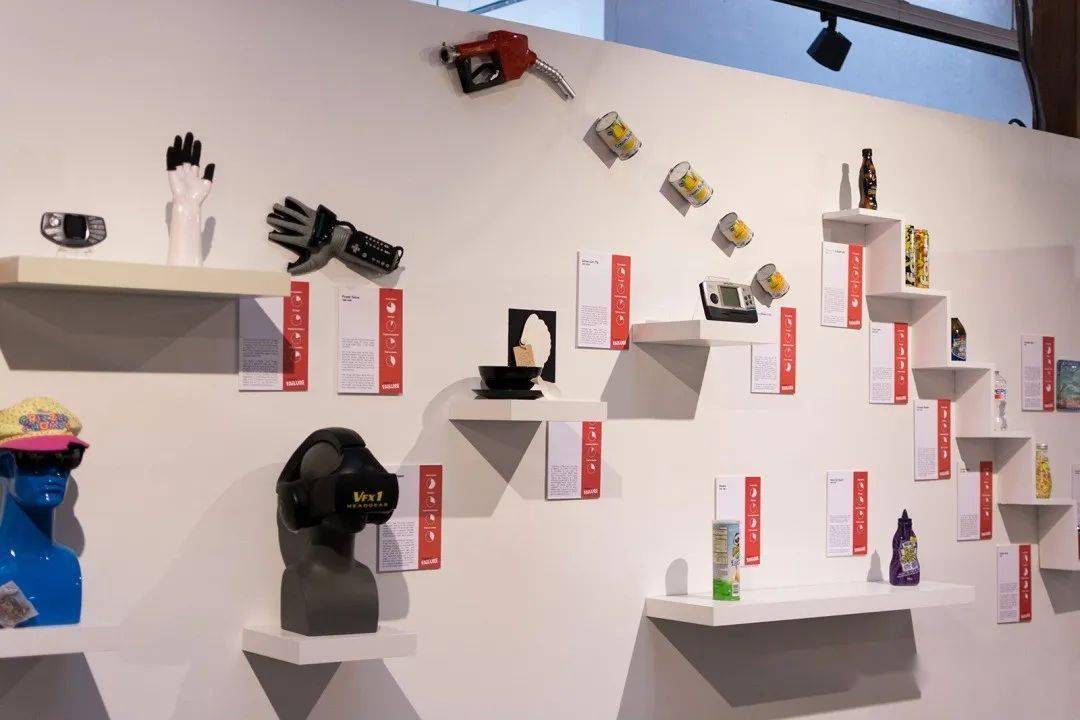 事实上,只有那些来自苹果,谷歌,微软等科技巨头,或者百事可乐,品客