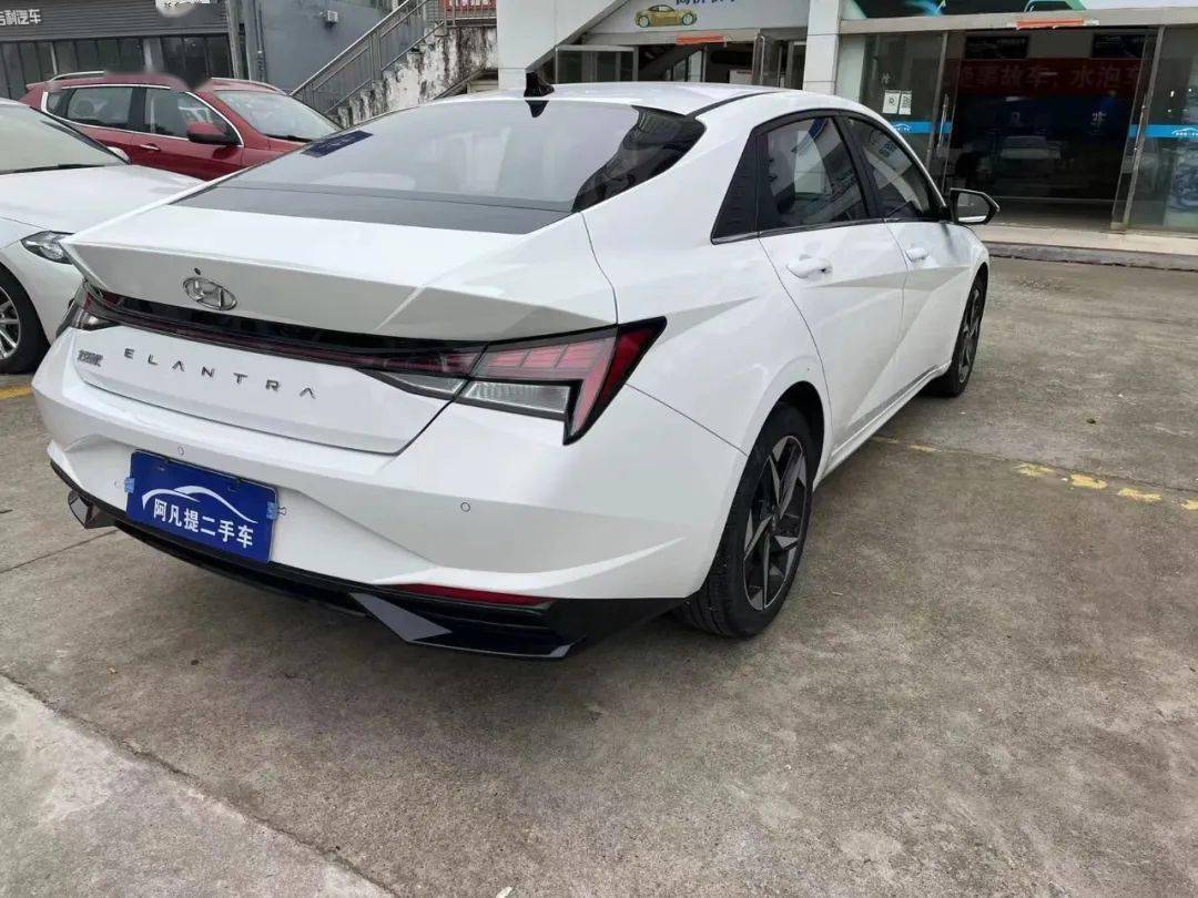 【新到精品车源】:2020年 现代伊兰特 1.