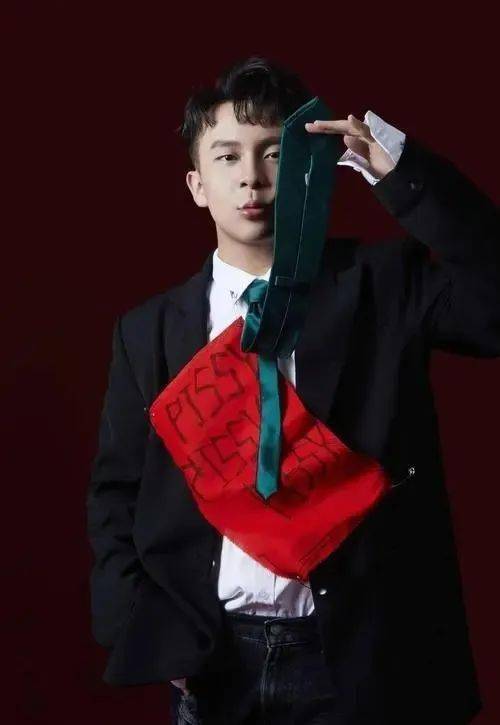 成都集团和活死人集合!厂牌大战来了!_rapper_说唱_上海