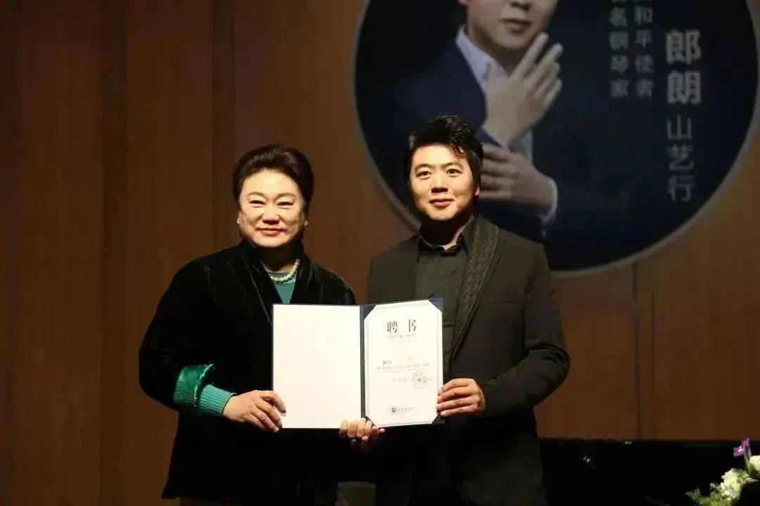 ����������������ҡ������ս��ʹ��������Ƹɽ������ѧԺ ...