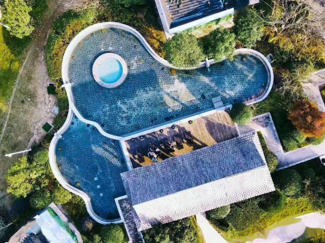 5小时-灰汤温泉-雅苑别墅-臻稀温泉_旅行_套餐_大床