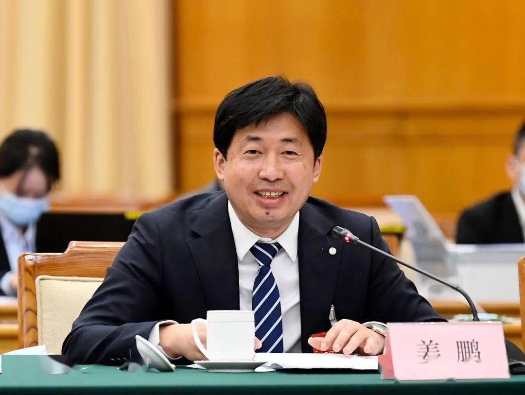 脚踏实地,守望星辰大海——记全国人大代表,"中国天眼"总工程师姜鹏