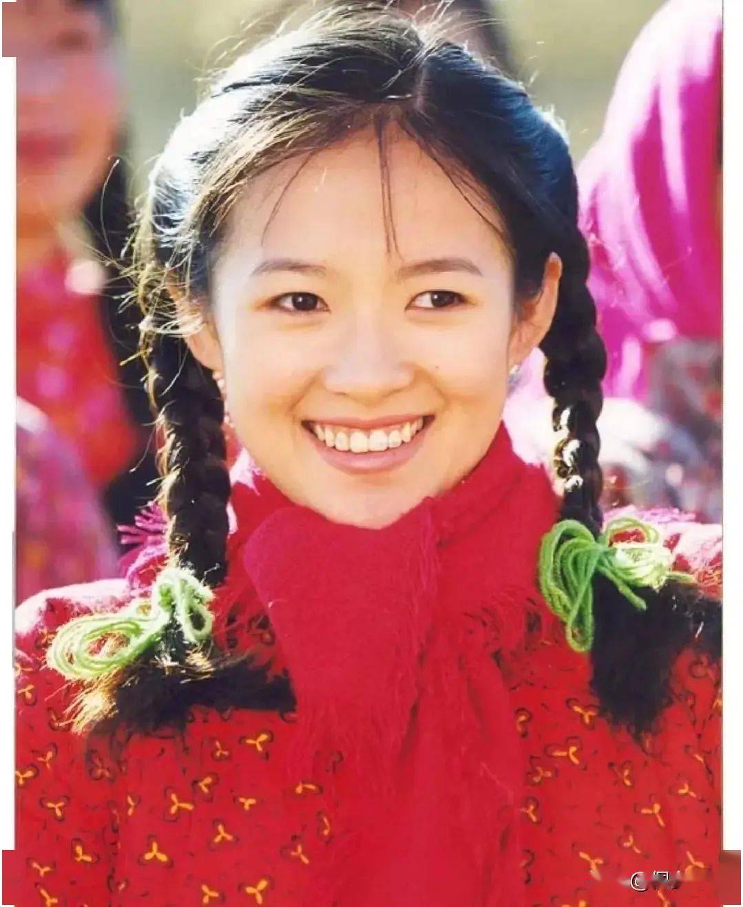 这才是我心目当中的刘巧珍,80年代女性的样子才不是黑黄脏_农村_巩俐