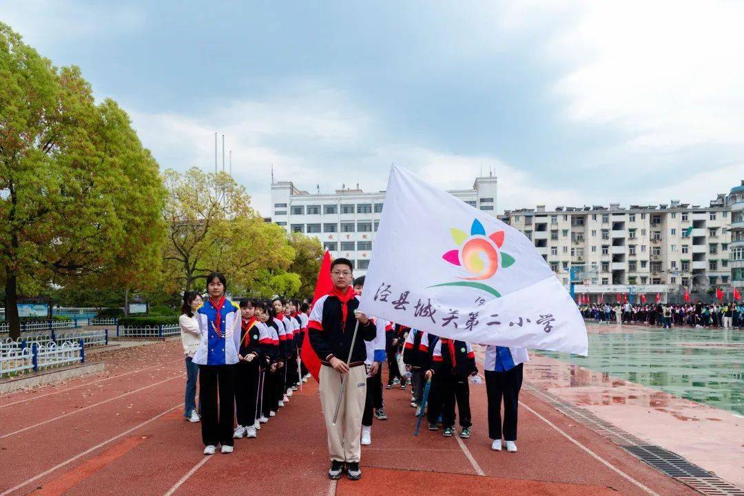 泾县城关二小开展清明节革命传统教育活动_少先队员_小学_精神
