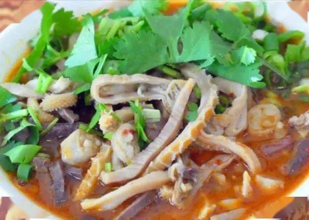 垂涎欲滴的风味羊杂吴忠早茶牛肉面形制上有大宽,小宽,韭叶子,二柱子