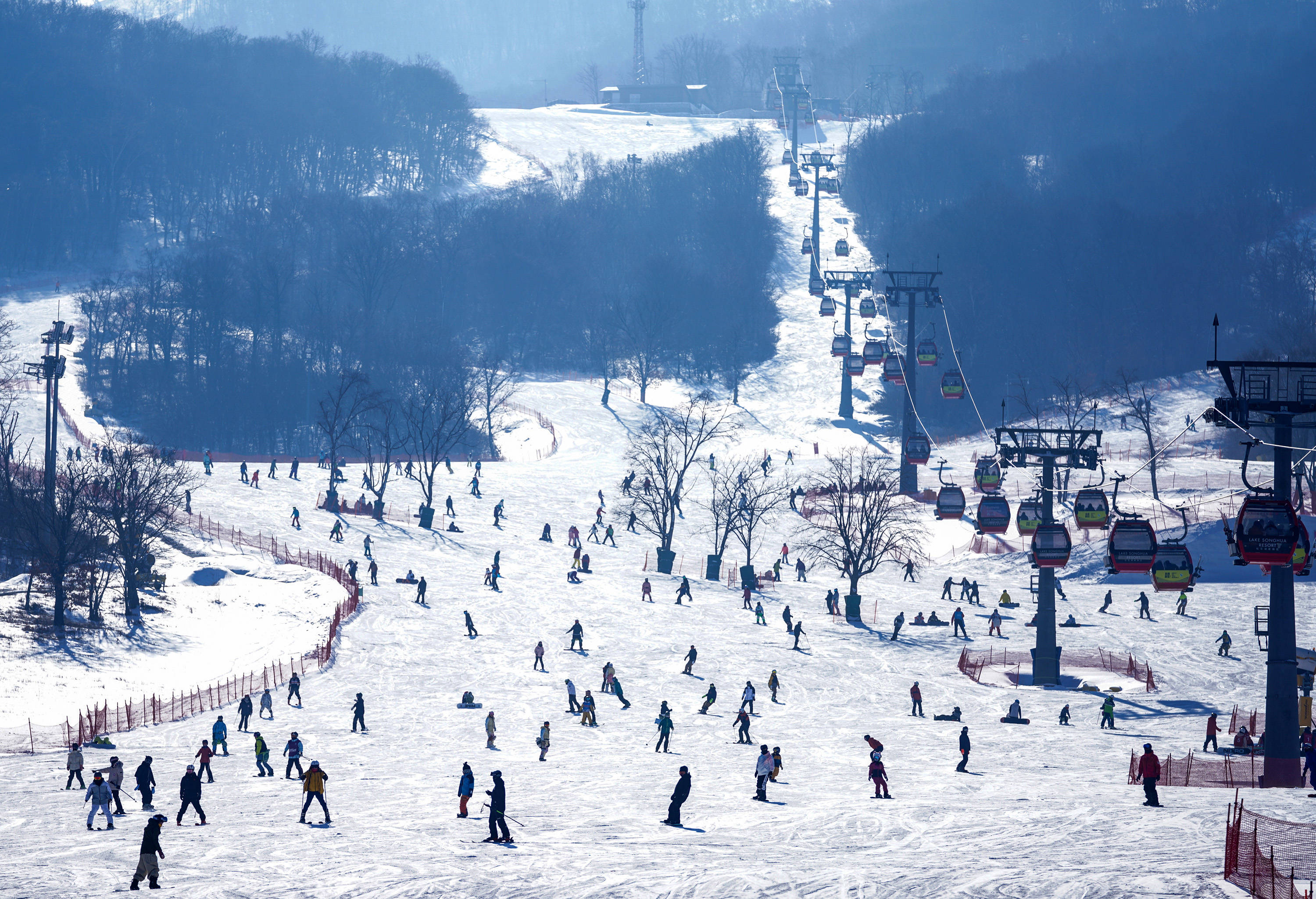 平东社滑雪场图片