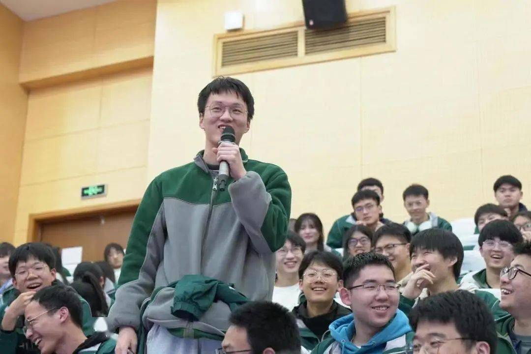 江苏省江浦高级中学全体高三年级至我校开展开放日研学活动_招生_互动