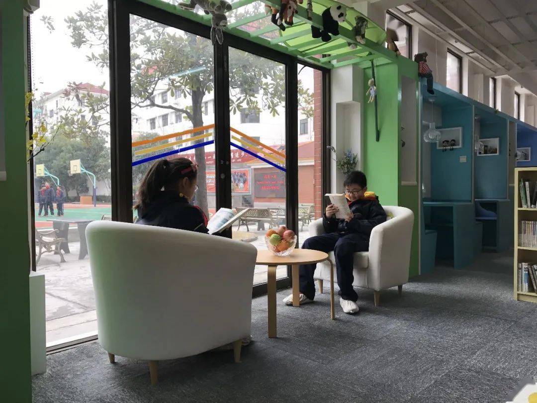 上海市震旦外国语中学学校简介_综合_素养_黄浦