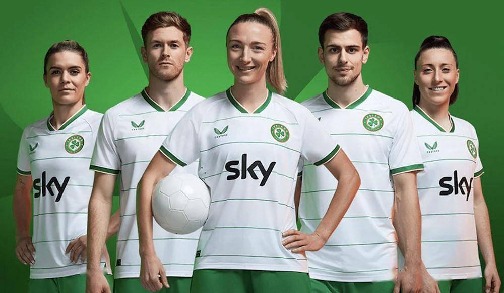爱尔兰国家队2023年客场球衣发布_白色_翠绿色_衣领