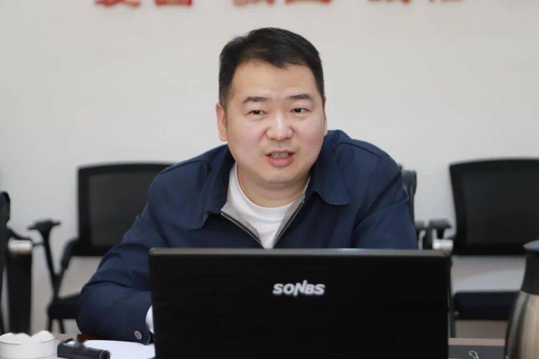 【聚焦】温泉镇召开公共空间改造提升工作会_进行_城市_建设