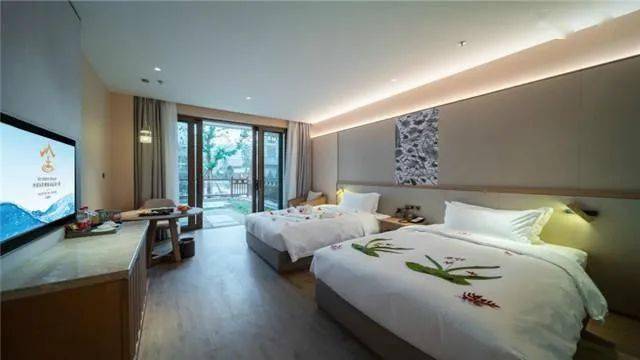 石阡温泉度假酒店旅途劳累后泡一泡石阡百年温泉,住一住四星级温泉