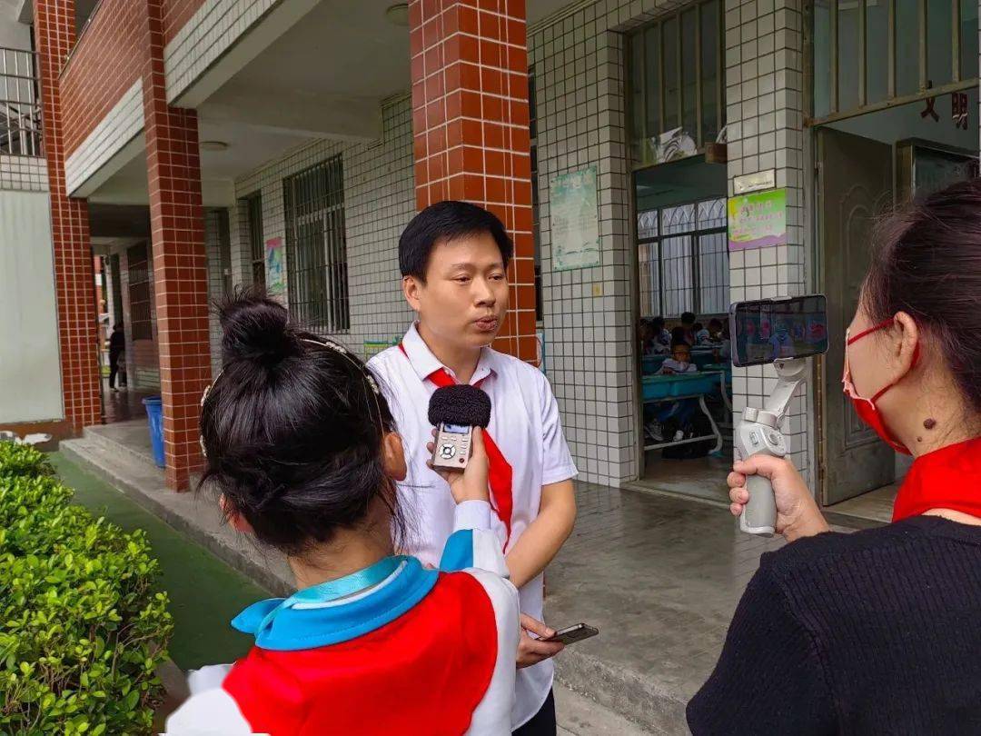 拳拳学子心,殷殷母校情——福州市远洋小学举行爱心捐赠活动_校友