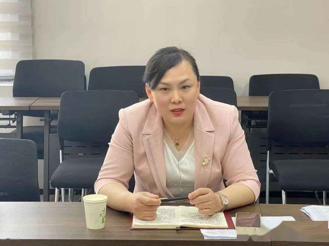 集团工会开展走基层,听心声,解难题座谈活动_工作_创新_李艳勤