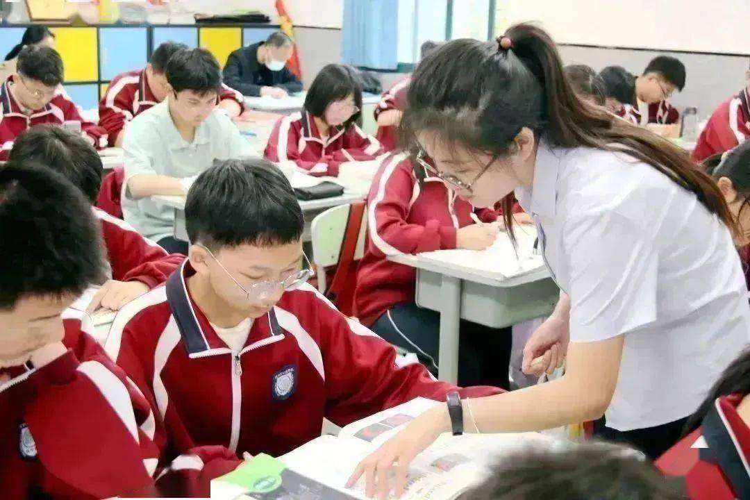 勉县2023年高中教师县级赛教活动在汉中市仁德学校成功举行_教学_参赛