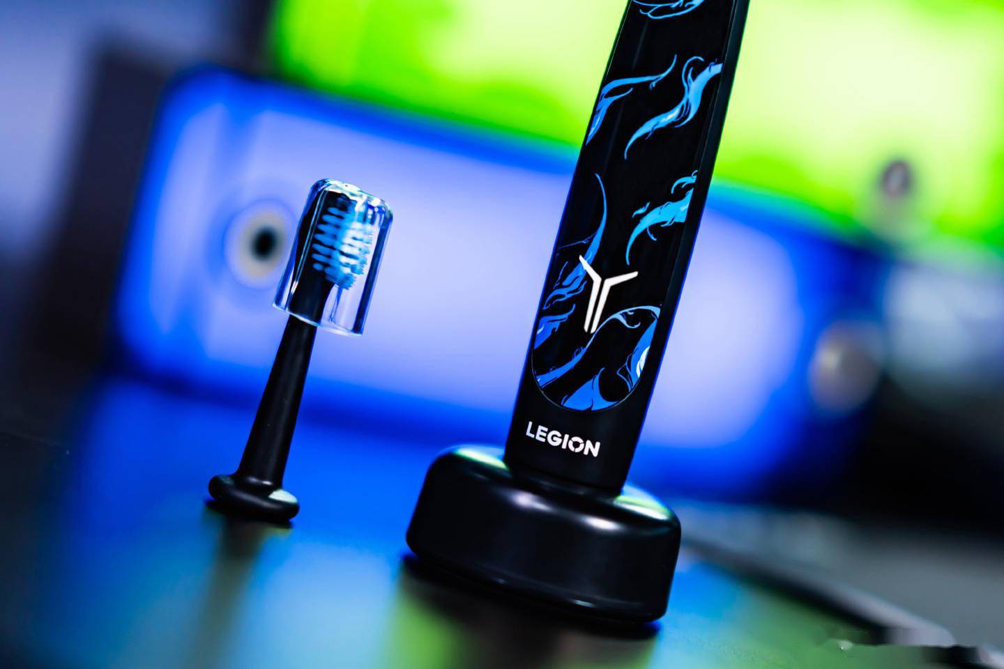 联想推出"能跑分"的拯救者智能语音牙刷,内置拯救姬语音提醒_产品