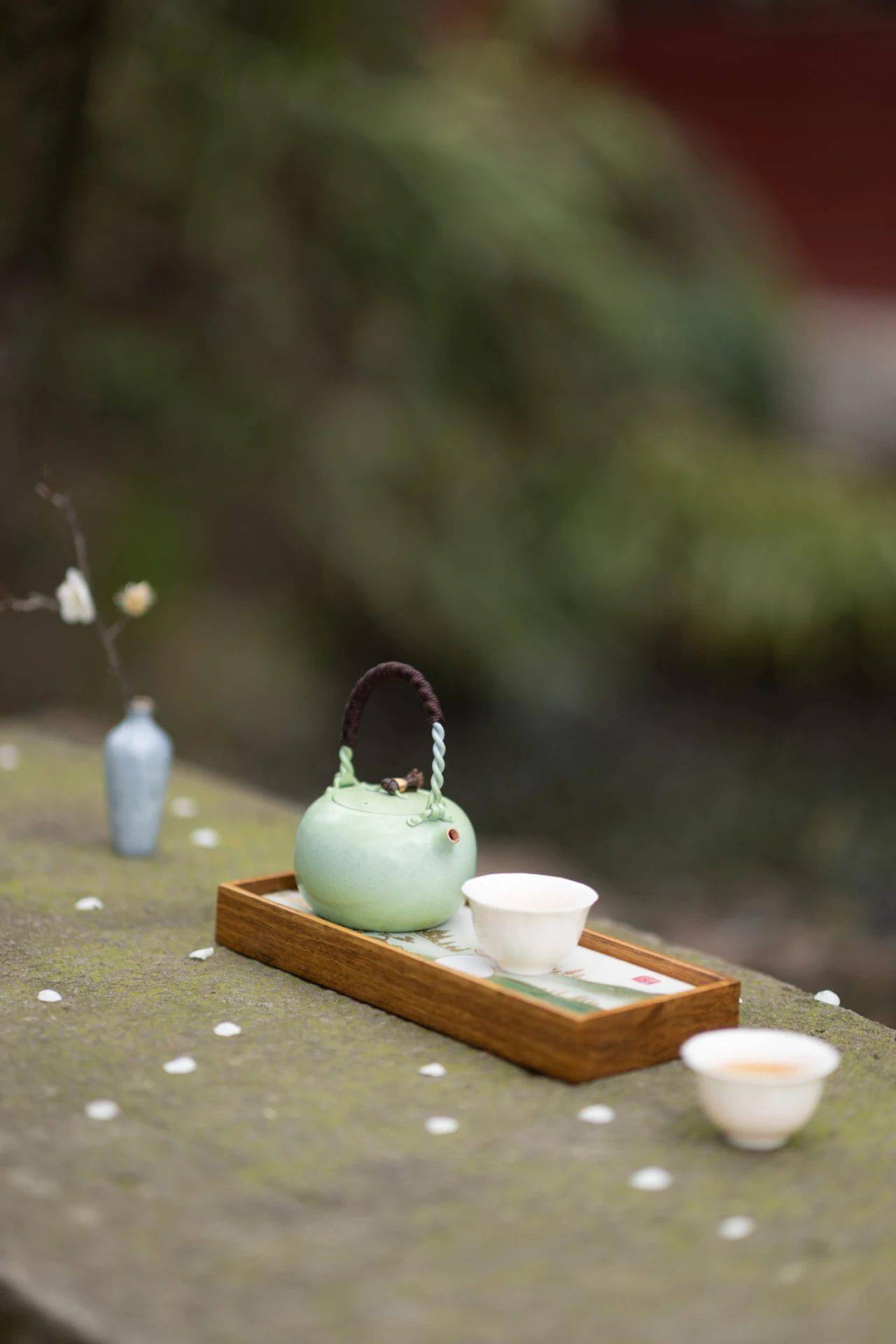 赏春饮茶,才是春天的正确打开方式_生活_铜器_铜壶