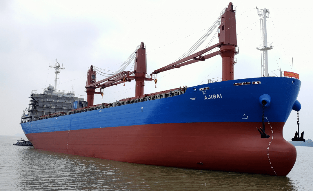 江海那些事⑩ | 为什么船舶有个"大鼻子"?_阻力_降低_船速