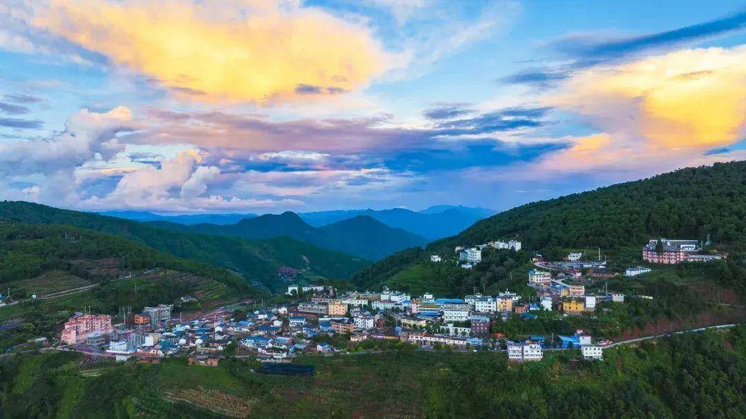 爱尼山向你发出邀请,五一来这里玩~_爱尼山乡_双柏县_药膳