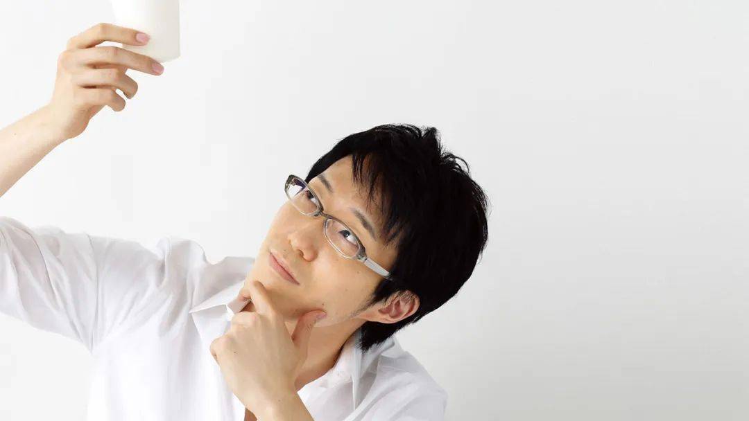 人物介绍——佐藤大设计是让事物变得更好.