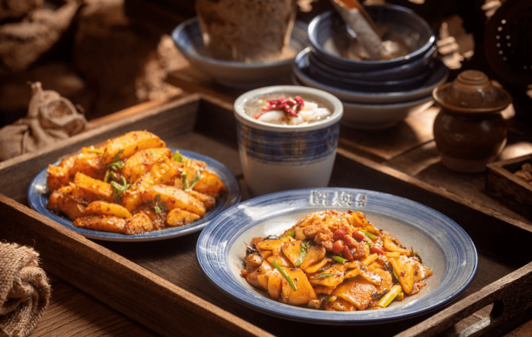 茶马花街最期待的新店!吃过都不想让太多人知道…_西山_米线_滇池