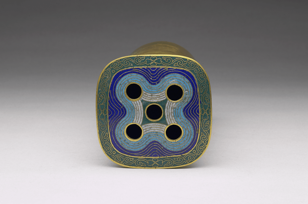 以古为用 | "古董"花器的雅宜闲赏_插花_郎世宁_中国