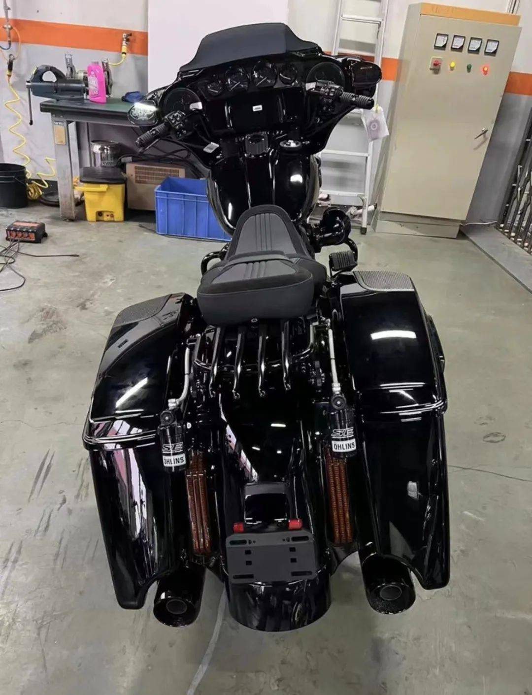 转让| 全新哈雷大道滑翔火焰绿cvo_搜狐汽车_搜狐网