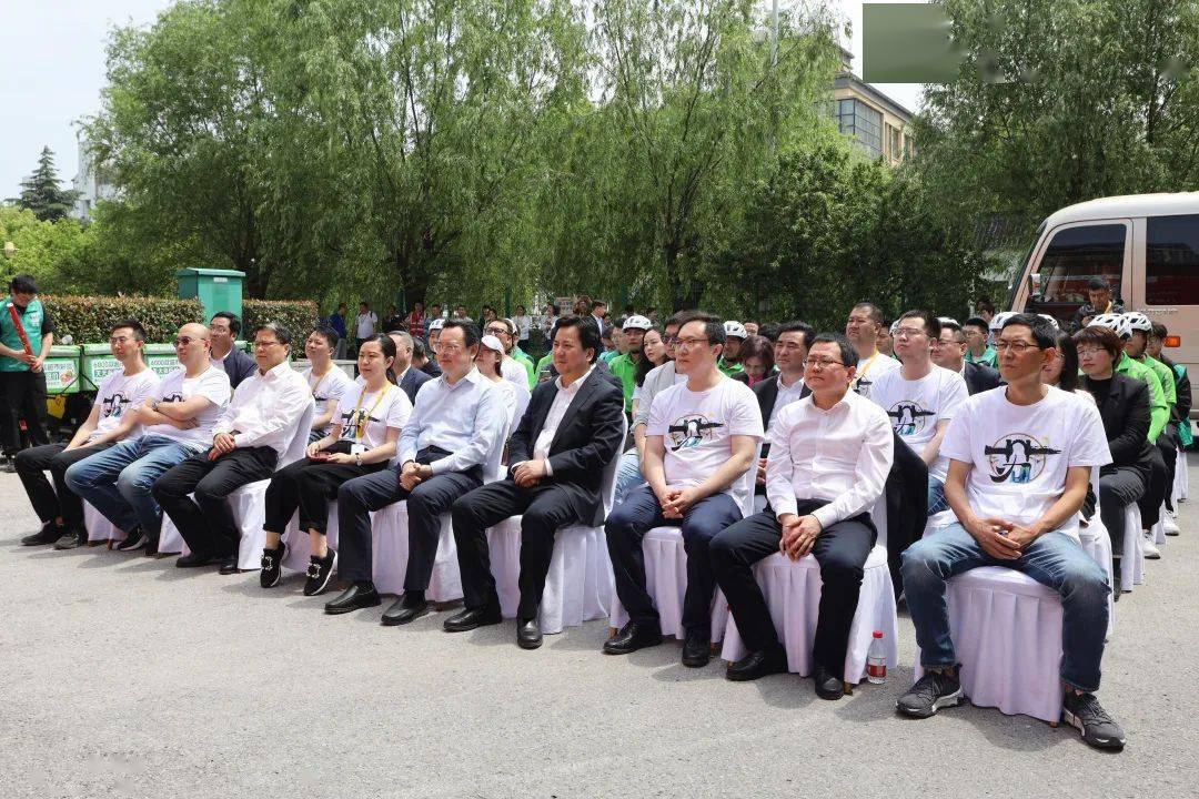 市商务局局长孙建江,区领导雷波,杨国栋,美团买菜全国总负责人张晶