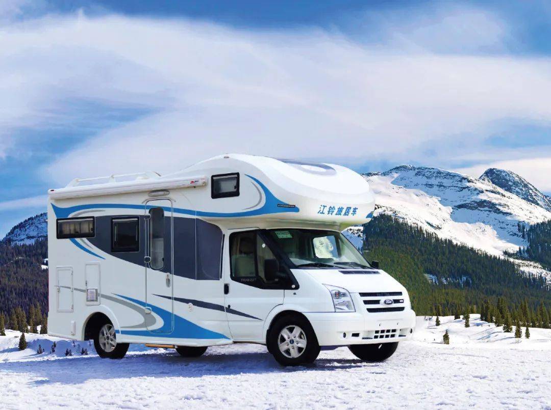 一汽解放雪鷹,重汽越野房車,江鈴旅居車高端房車豪聚還有重磅房車隆重