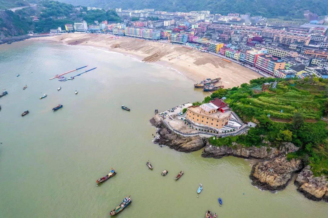 温州炎亭开启一段滨海度假生活@金子友在炎亭还有一个"爱心岛"就是