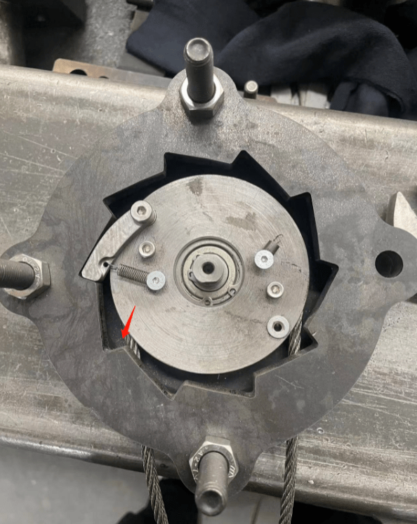 求助:内棘轮结构问题_棘爪_角度_弹簧