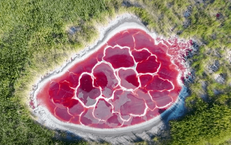 浩特镇→阿左旗腾格里沙漠天鹅湖生态旅游区(4a)→阿拉善梦想沙漠汽车