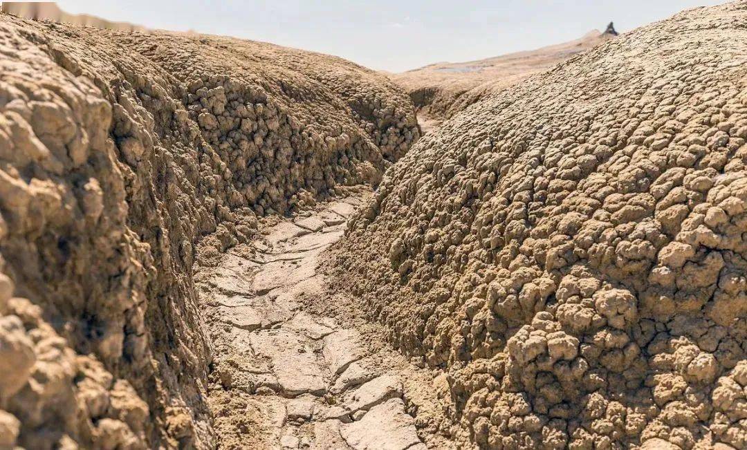 切入地面形成侵蝕溝的一種水土流失形式