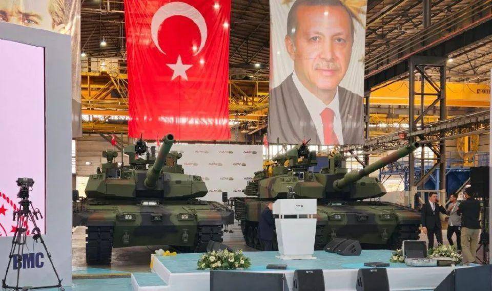 土耳其要起飞了？新型主战坦克交付陆军测试，竟然装有一颗韩国心
