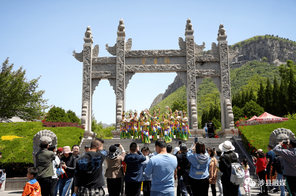 活動等,媧皇宮廟會非遺表演上刀山,東山社火表演,赤水灣漢服文化節