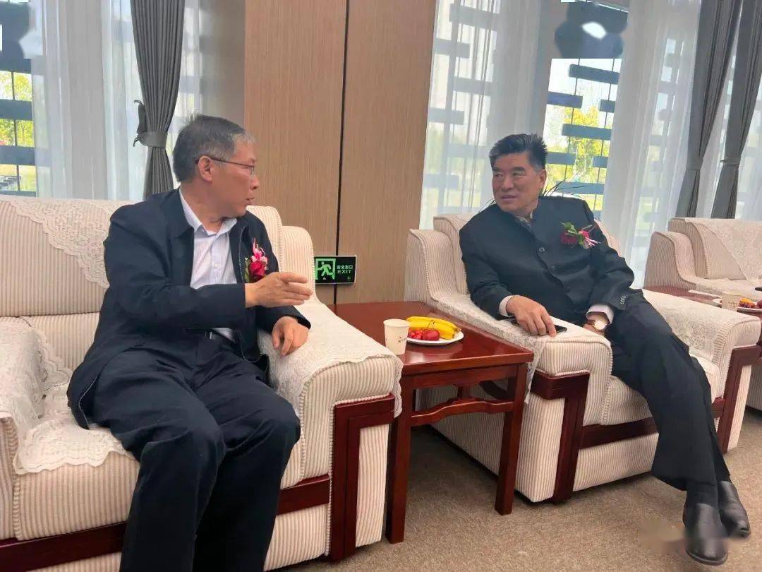 【5a现场】"笔禅·墨韵"绘真情——陈聪山水画作品展在宿州开幕_北京